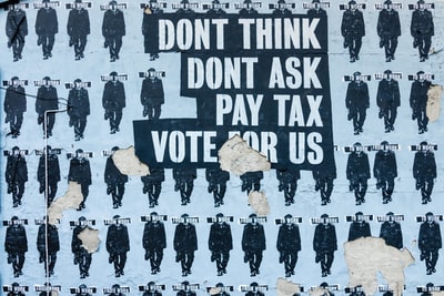 别以为不要问我们的纳税投票短信